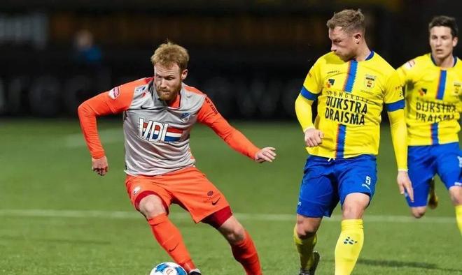 并揭示霍尔 并揭示霍尔